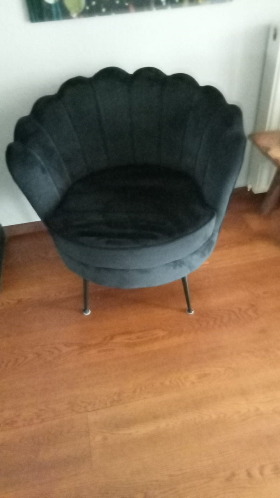 Schelpen stoel zwart, Huis en Inrichting, Ophalen, Zo goed als nieuw, Zwart, Eén