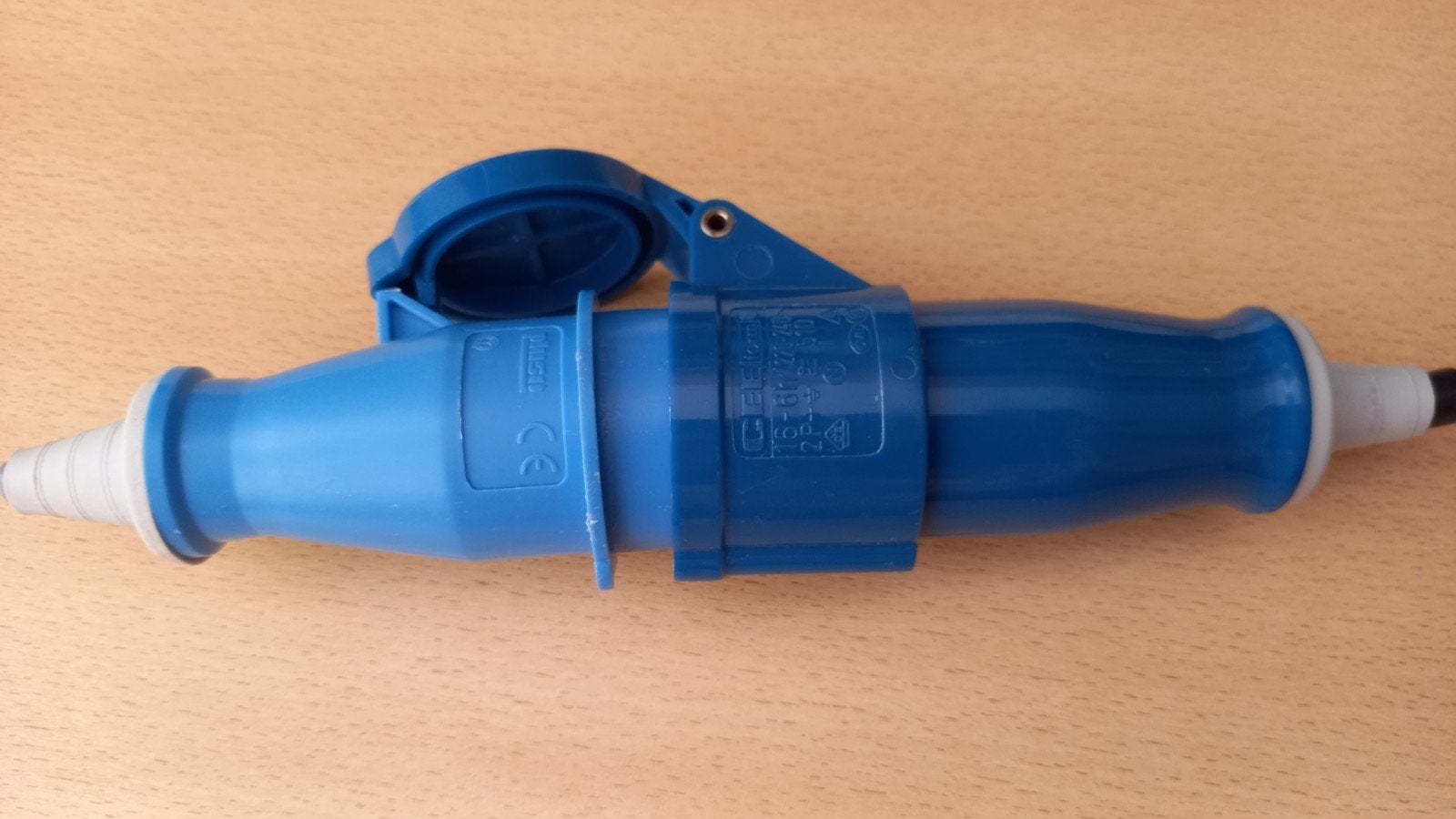 Stekkers CEE, Ophalen of Verzenden, Nieuw, Apparatuur