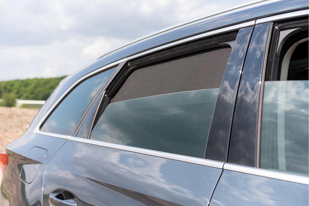Zonneschermen Volvo V90 2016- origineel, Verzenden, Volvo