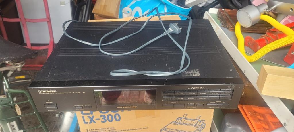 Pioneer tuner F-401L, Audio, Tv en Foto, Tuners, Ophalen, Gebruikt, Analoog