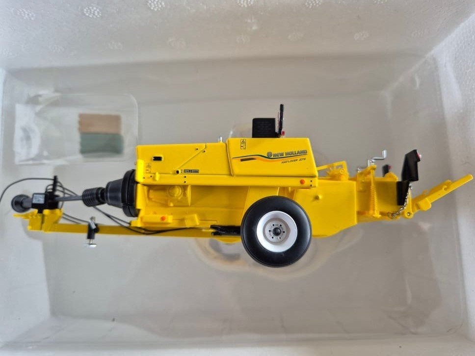 Marge Models New HOLLAND BALENPERS HAYLINER275 :32, Hobby en Vrije tijd, Modelauto's | 1:32, Ophalen of Verzenden, Nieuw, Overige typen