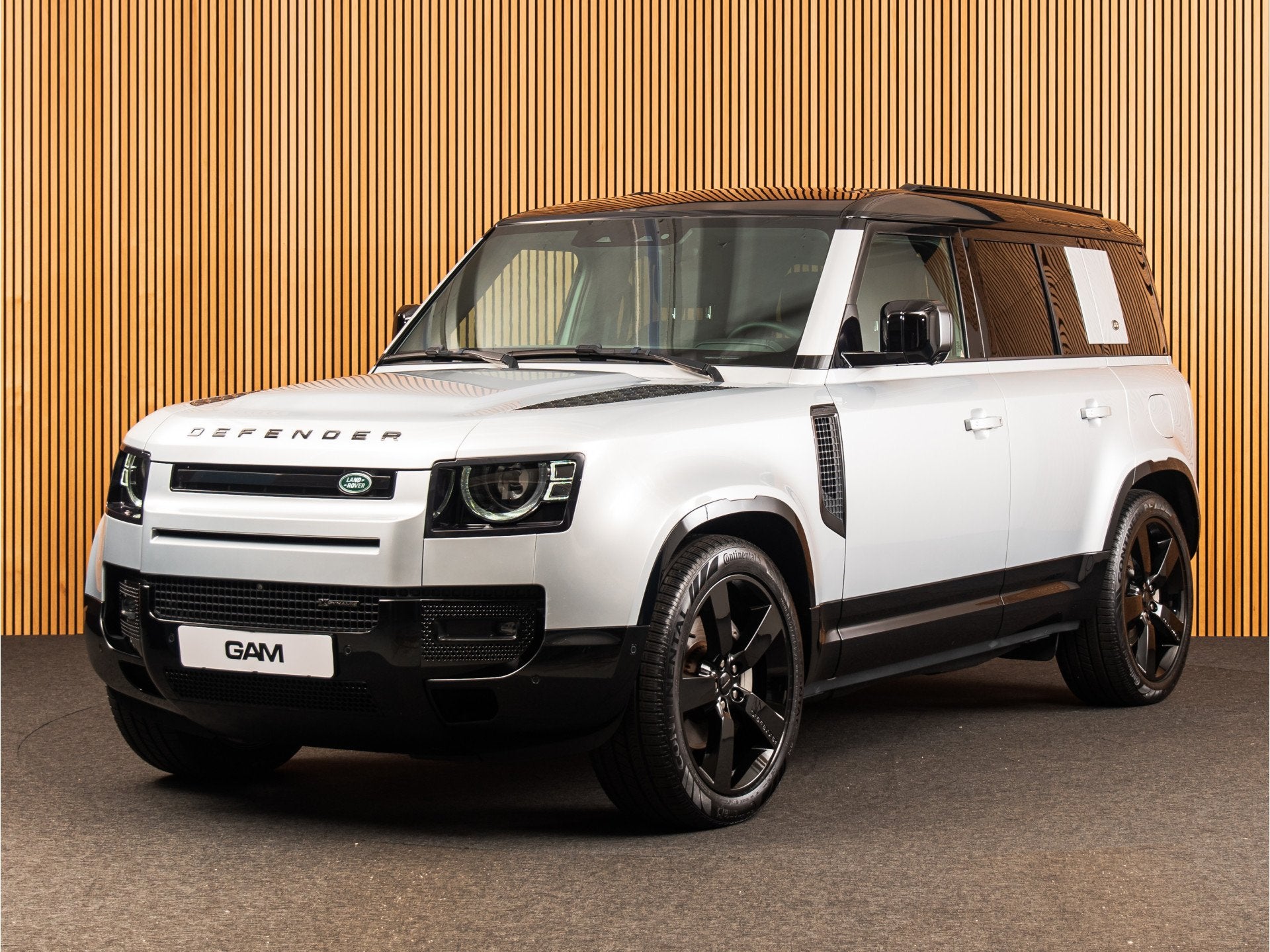 Land Rover Defender 110 2.0 P400e 110 X-Dynamic HSE 22" | ME, Automaat, 12 maanden, Gebruikt, 38 km/l