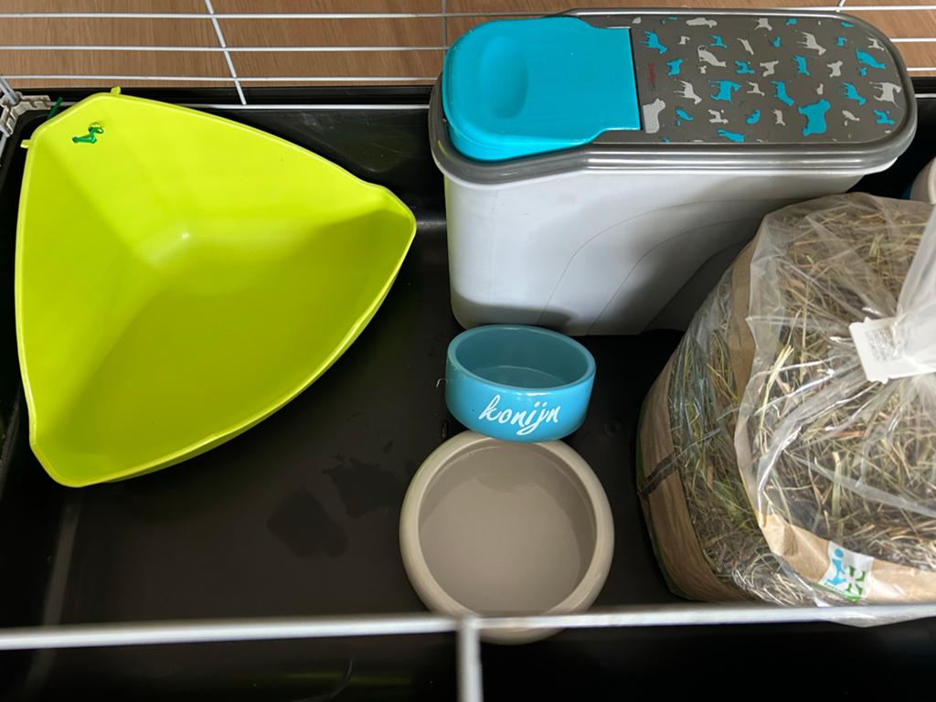 Konijnenkooi : Nero 3 de luxe zwarte bodem, Kooi, Zo goed als nieuw, Konijn, 75 tot 110 cm