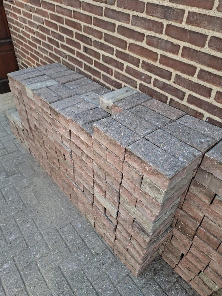 GRATIS af te halen: Schone Klinkers (ca. 18 m²), Ophalen, Gebruikt, Klinkers, 10 m² of meer