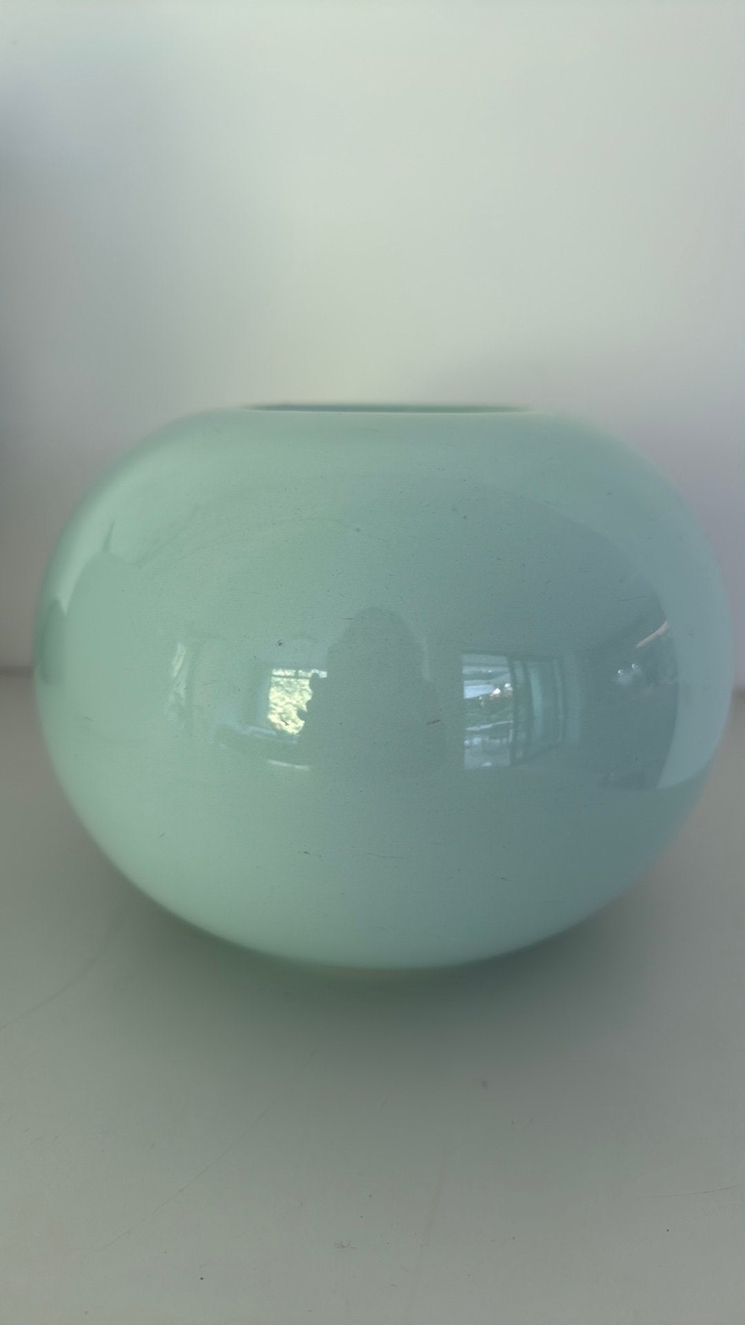 Turquoise porseleinen ronde vaas, Huis en Inrichting, Woonaccessoires | Vazen, Ophalen of Verzenden