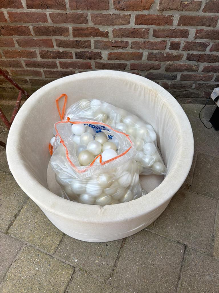 Moje ballenbak met ballen - Zo goed als nieuw, Ophalen of Verzenden, Zo goed als nieuw, Jongen of Meisje