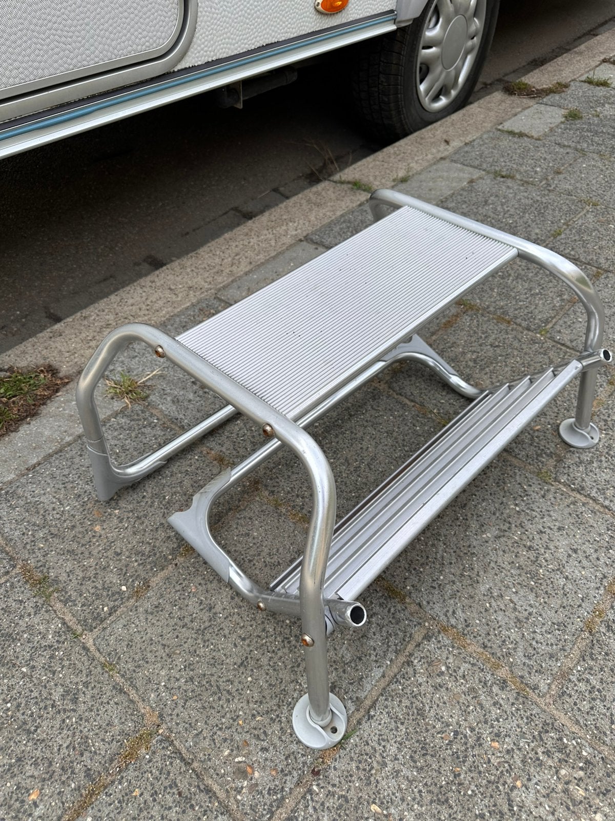 Aluminium opstap opstapje caravan, Ophalen, Gebruikt