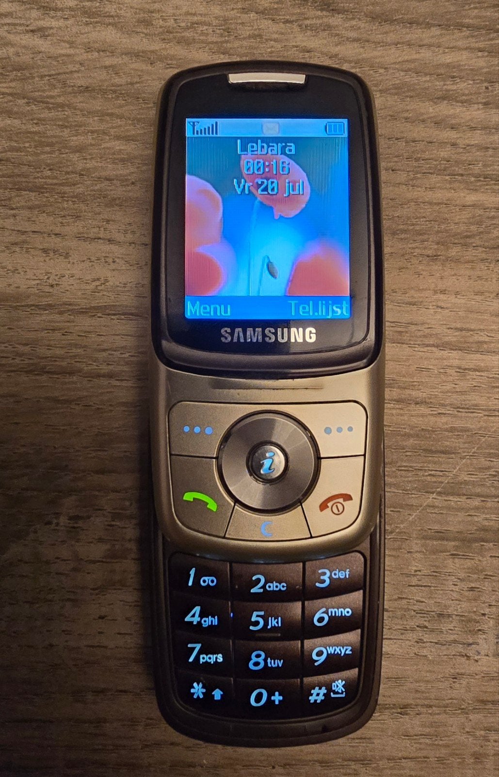 Samsung SGH-X530 UitschuifbaarSimcard lader accu is nog goed, Schuifmodel, Fysiek toetsenbord, Refurbished, Ophalen of Verzenden