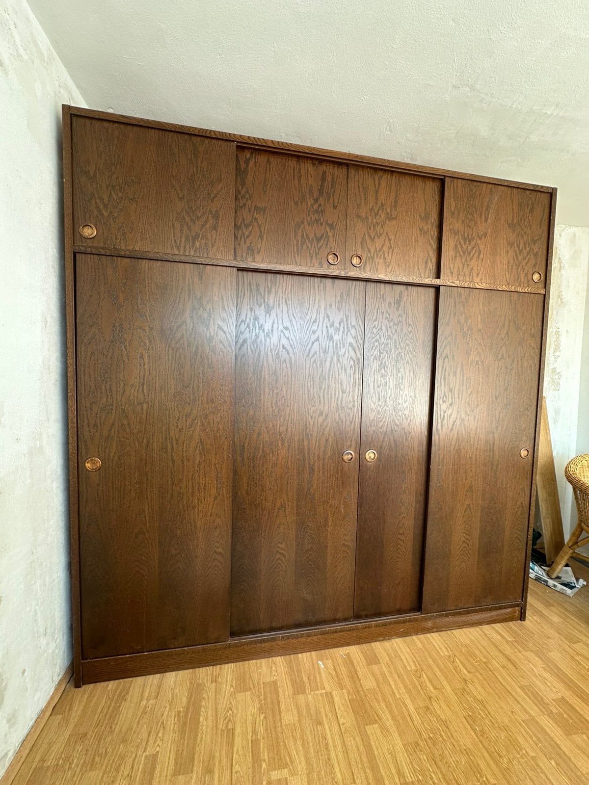 Solide linnenkast 218 breed, 226 hoog, 60 diep., Huis en Inrichting, Kasten | Kledingkasten, Ophalen, Gebruikt, 50 tot 75 cm, 200 cm of meer