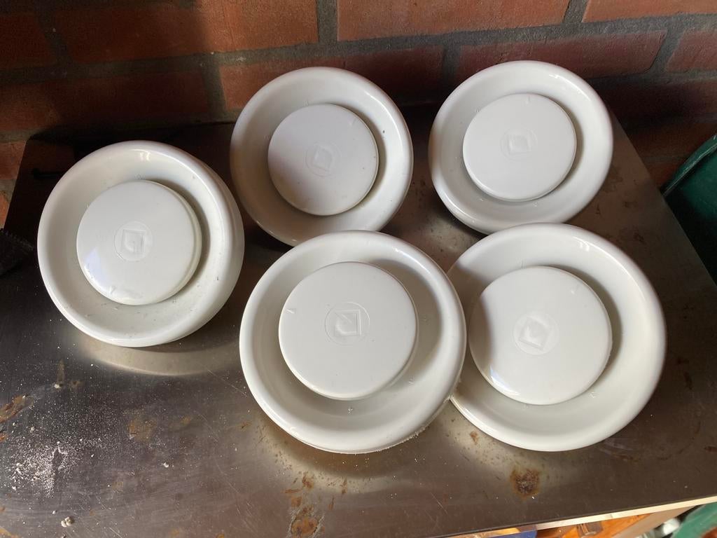 Rozetten voor mechanische afzuiging 5x, Doe-het-zelf en Verbouw, Ventilatie en Afzuiging, Ophalen of Verzenden, Gebruikt, Afzuiger