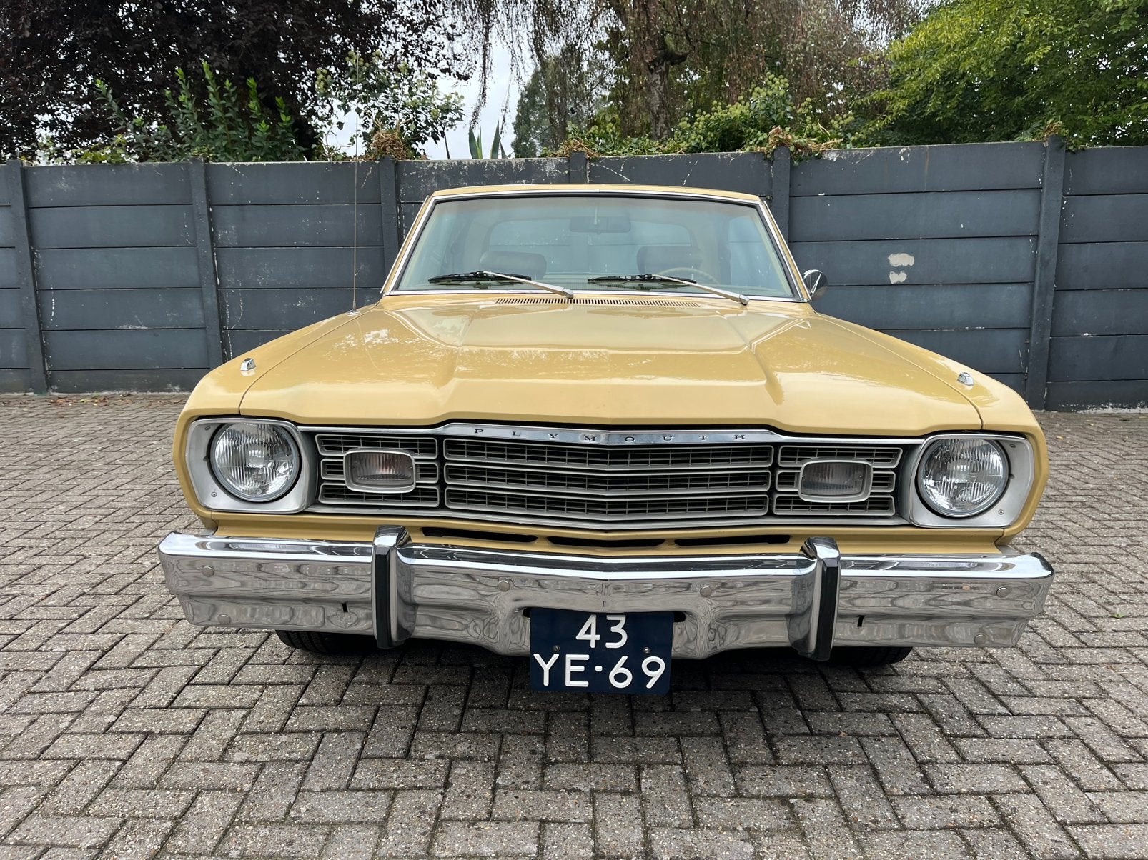 Zeer mooie Plymouth coupé, Geel, Coupé, Lederen bekleding, Automaat