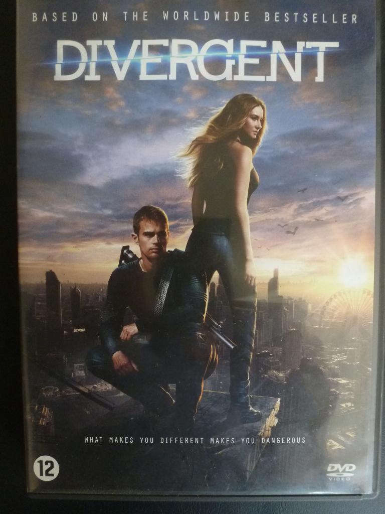 DVD. Divergent. Thriller, Vanaf 16 jaar, Ophalen of Verzenden, Zo goed als nieuw, Actiethriller