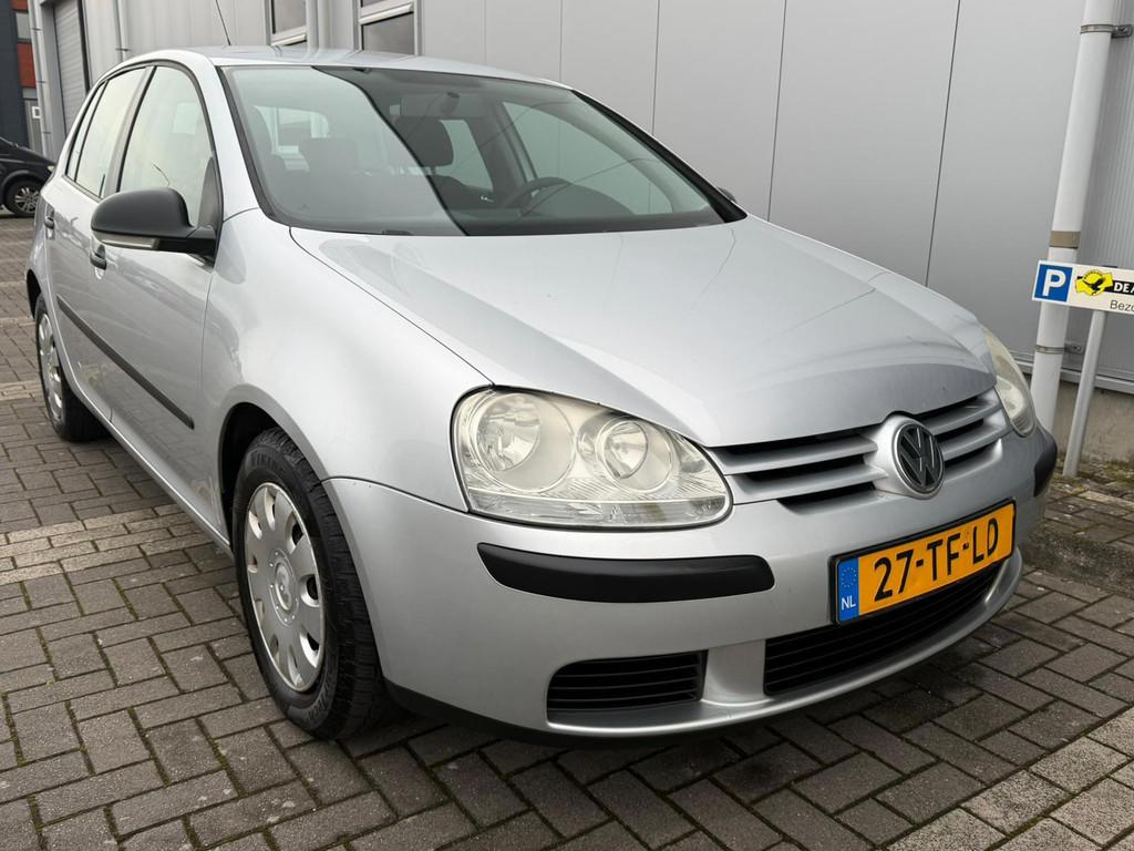 Volkswagen Golf 1.9 TDI Trendline Airco nieuwe koppeling nie, Auto's, Voorwielaandrijving, Gebruikt, 4 cilinders, Origineel Nederlands