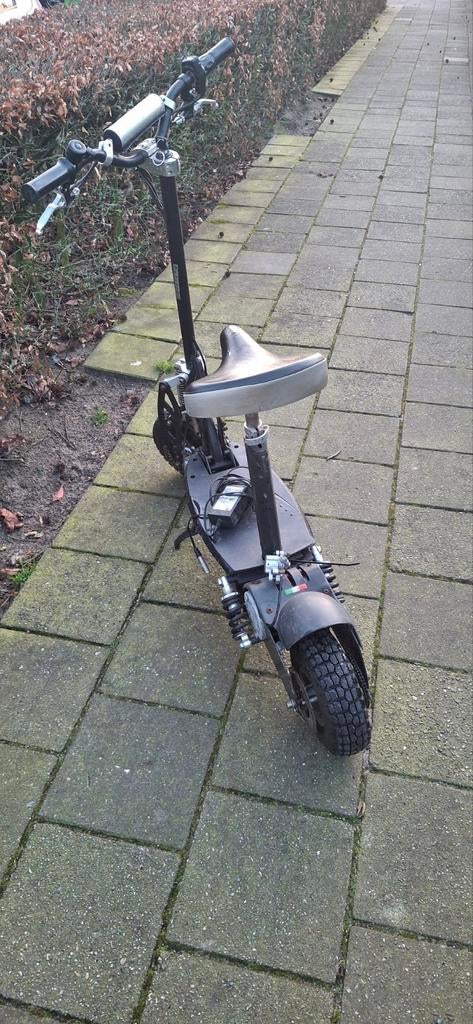 Elektrische step opknapper!, Fietsen en Brommers, Steps, Ophalen of Verzenden, Elektrische step (E-scooter)