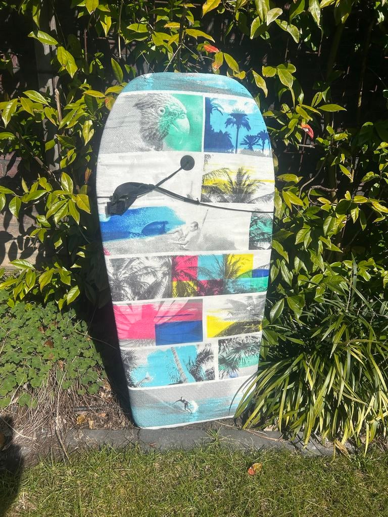 Bodyboard met koord, Ophalen of Verzenden, Gebruikt, Overige typen, Met koord