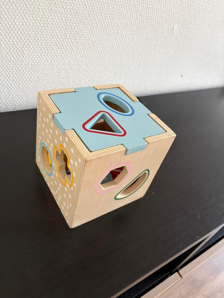 Houten vormenstoof en stapeltoren, Kinderen en Baby's, Speelgoed | Houten speelgoed, Ophalen, Zo goed als nieuw
