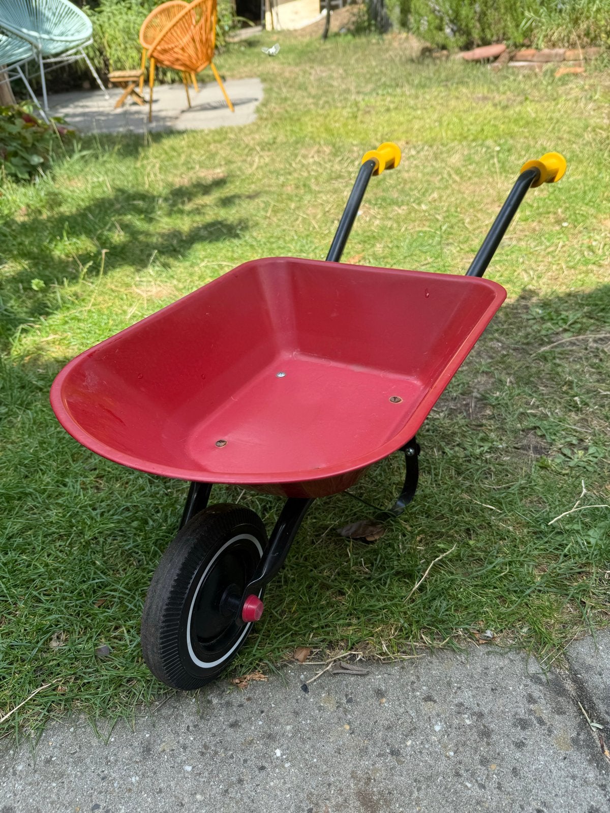Rode kinder kruiwagen - weinig gebruikt, Ophalen of Verzenden, Gebruikt, Duwvoertuig