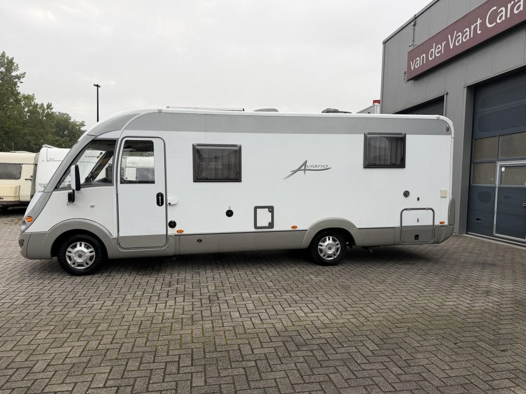 Bürstner Aviano I 725 Queensbed, Integraal, Fiat, Bedrijf, Koelkast