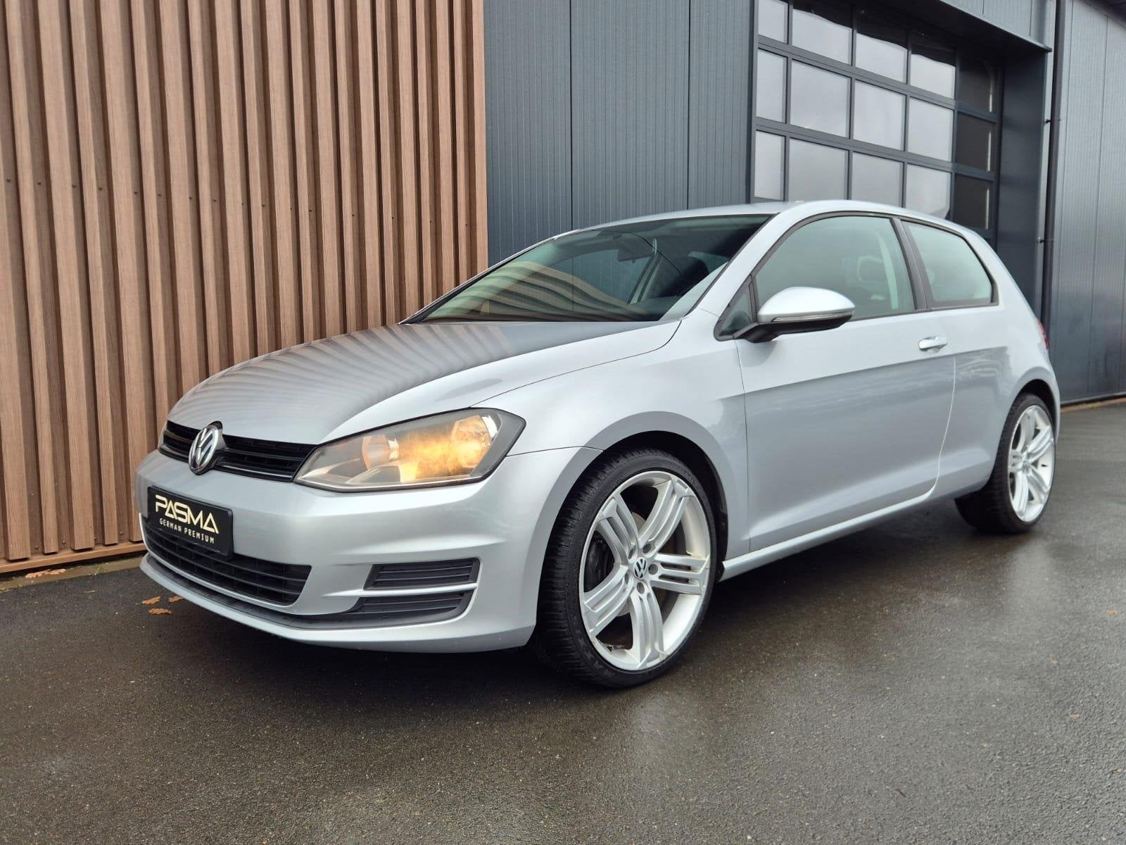 Volkswagen Golf 1.2 TSI | Airco | 19 inch | Elek.ramen | Net, Voorwielaandrijving, Euro 5, Gebruikt, Zwart