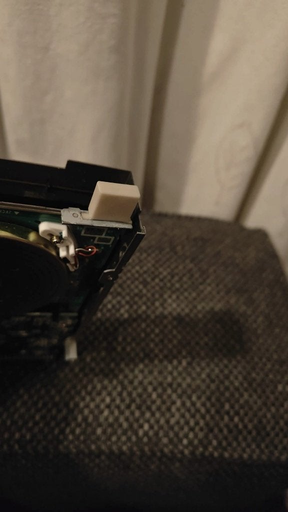 Amiga Drive Eject Knop - Nieuw 3D Geprint, Computers en Software, Ophalen of Verzenden