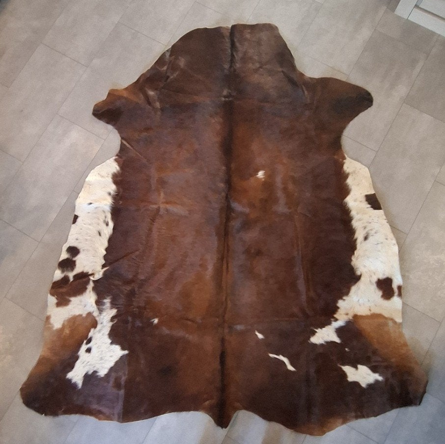 Koeienhuid kleed, Ophalen, 150 tot 200 cm, 200 cm of meer, Zo goed als nieuw