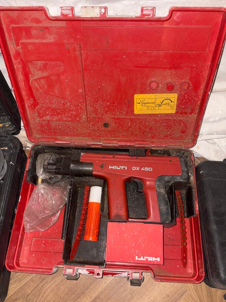 Hilti DX Schiethamer in Koffer, Ophalen, Gebruikt