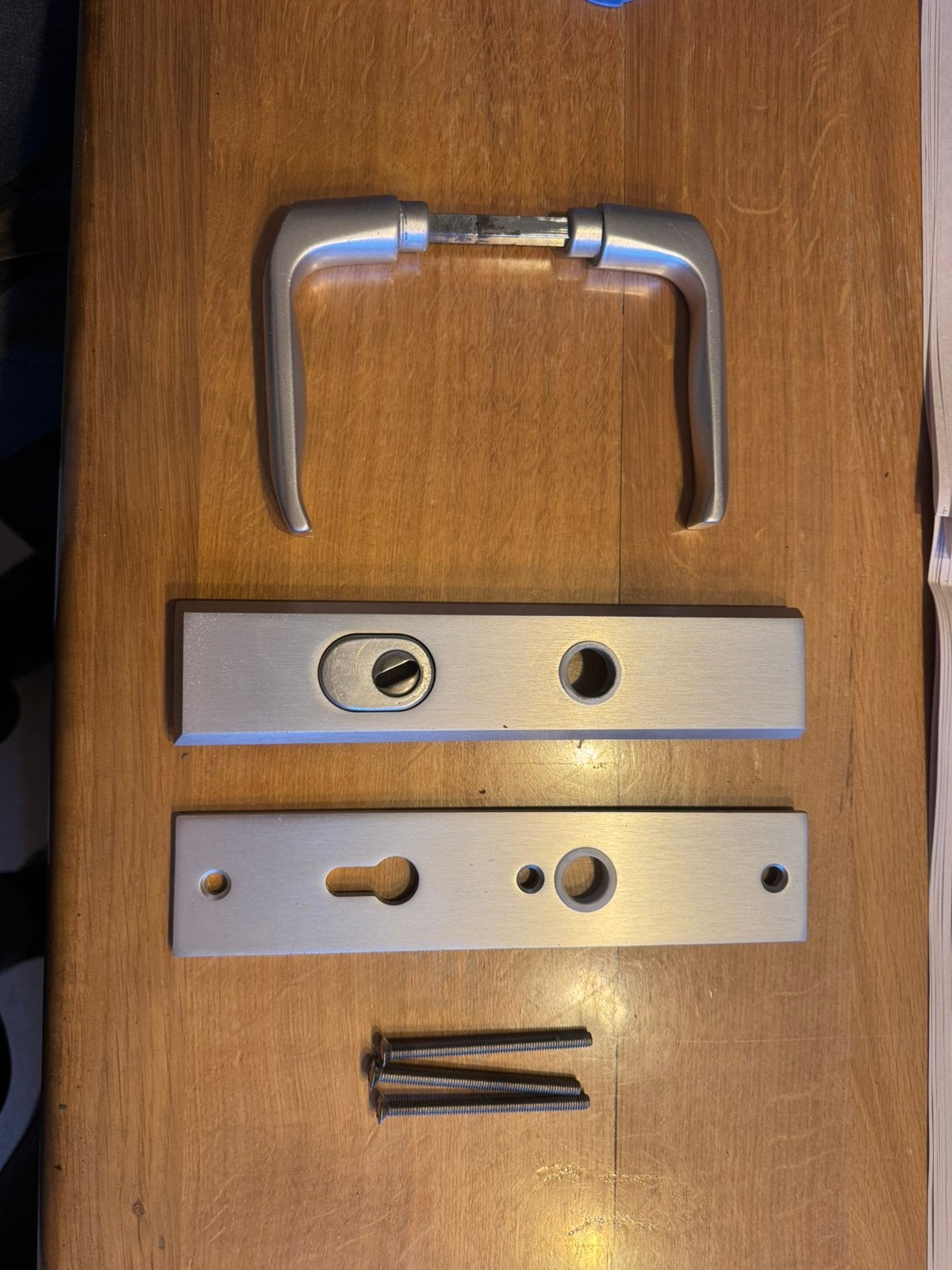 Deur schilden buva anti kerntrek 72 mm pc maat, Doe-het-zelf en Verbouw, Hang- en Sluitwerk, Ophalen of Verzenden, Gebruikt, Overige materialen