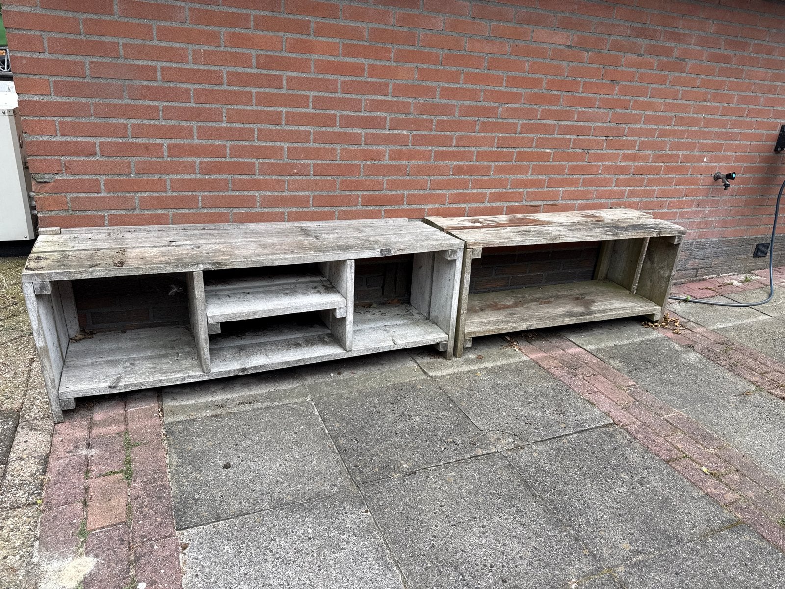 2 houten kastjes voor overkapping of buiten, Ophalen, Gebruikt