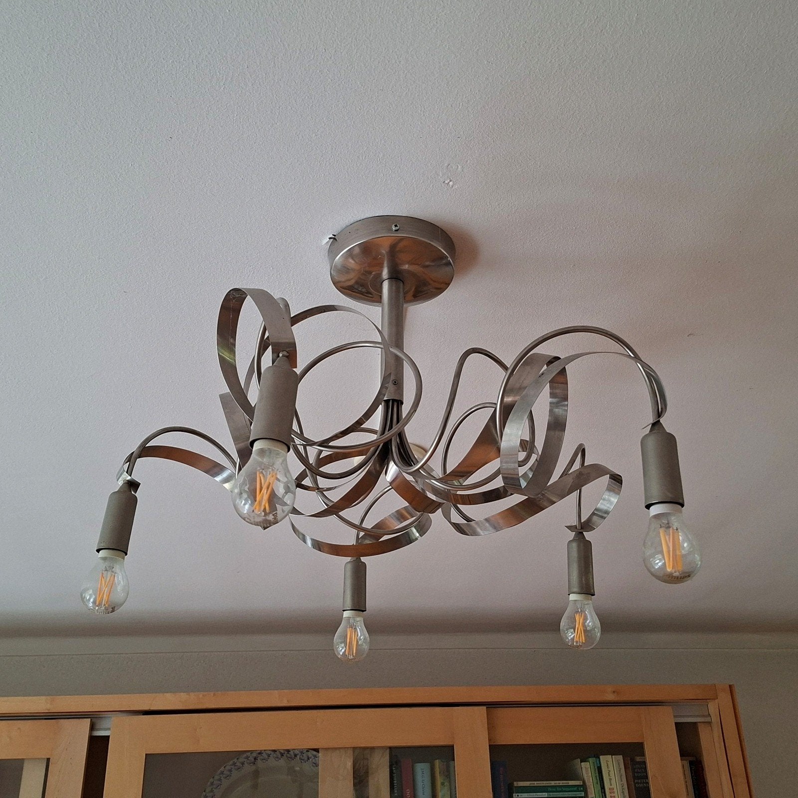 Plafondlamp/kroonluchter  inclusief 5 dimbare lampen, Modern/speels, E14 (klein), Ophalen of Verzenden, Zo goed als nieuw