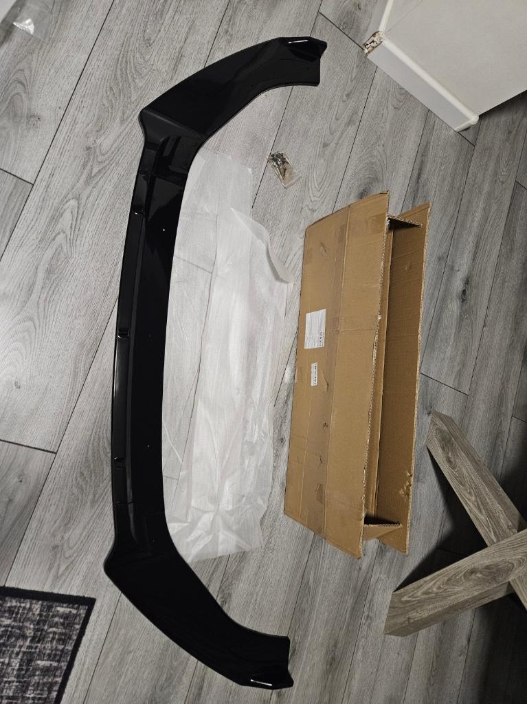 Golf 7/7.5 Front Lip glanzend zwart, GLOED NIEUW!, Ophalen of Verzenden, Nieuw, Volkswagen, Bumper