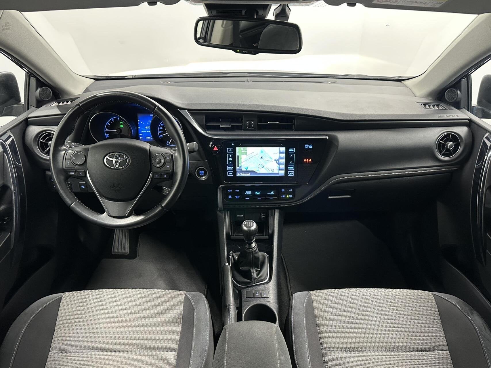 Toyota Auris 1.2T Aspiration CAMERA-CLIMA-NAVI, 450 kg, Gebruikt, 4 cilinders, 116 pk