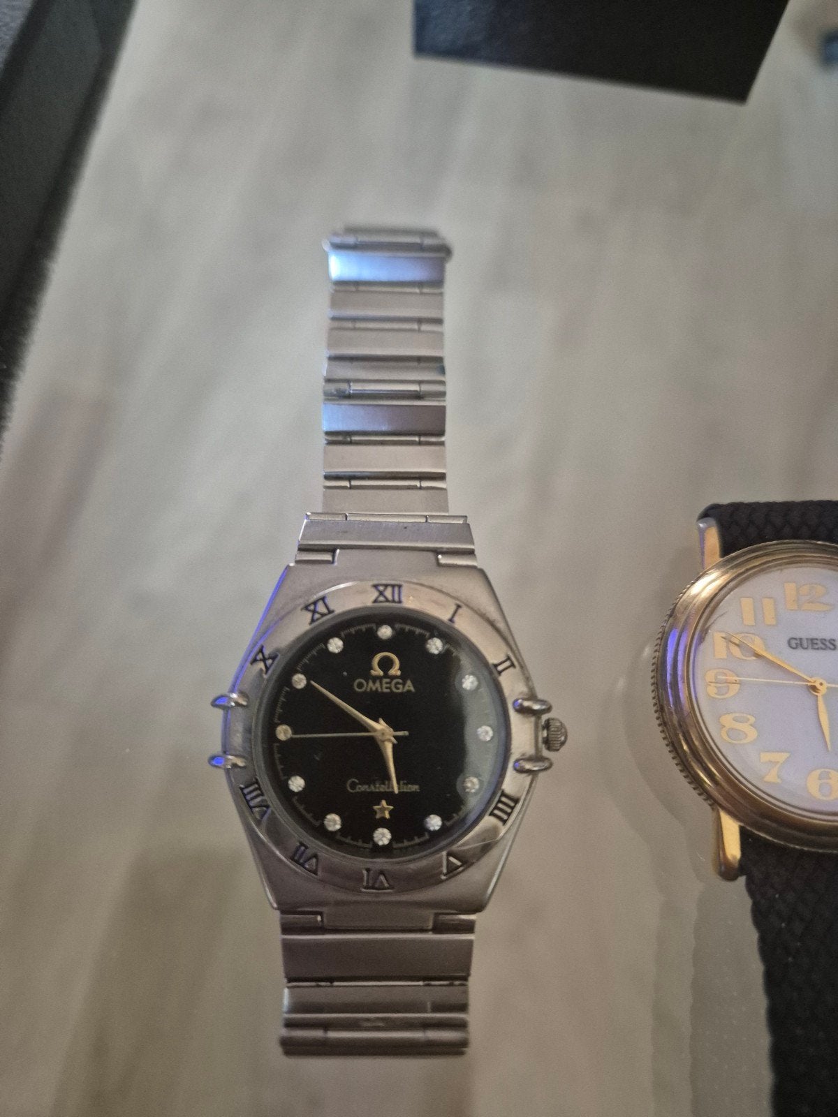 Twee mooie horloges: Omega Constellation en Guess, Overige merken, Staal, Staal, Polshorloge