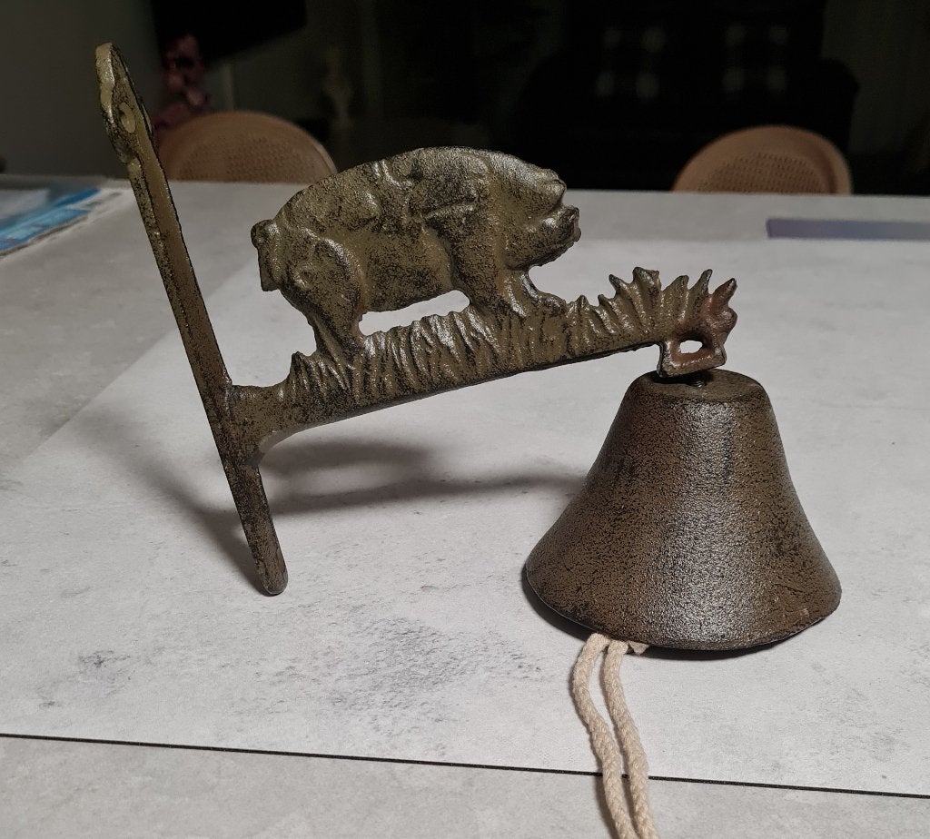 Mooie gietijzeren bel met varken, Ophalen of Verzenden
