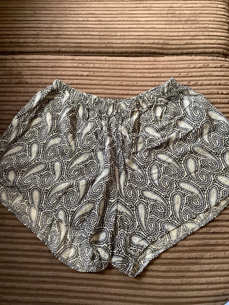 Brandy Melville korte broek. S., Ophalen of Verzenden, Zo goed als nieuw