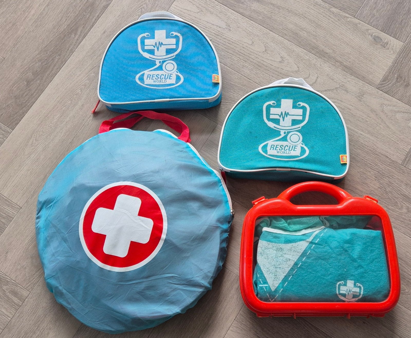 Dokter en ziekenhuis tent met verkleedspullen, Kinderen en Baby's, Ophalen of Verzenden, Gebruikt, Ontdekken