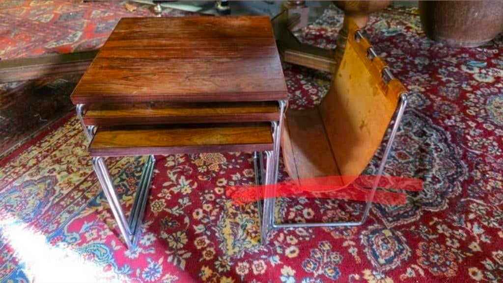 Retro vintage krantenbak met miniset tafel teakhout