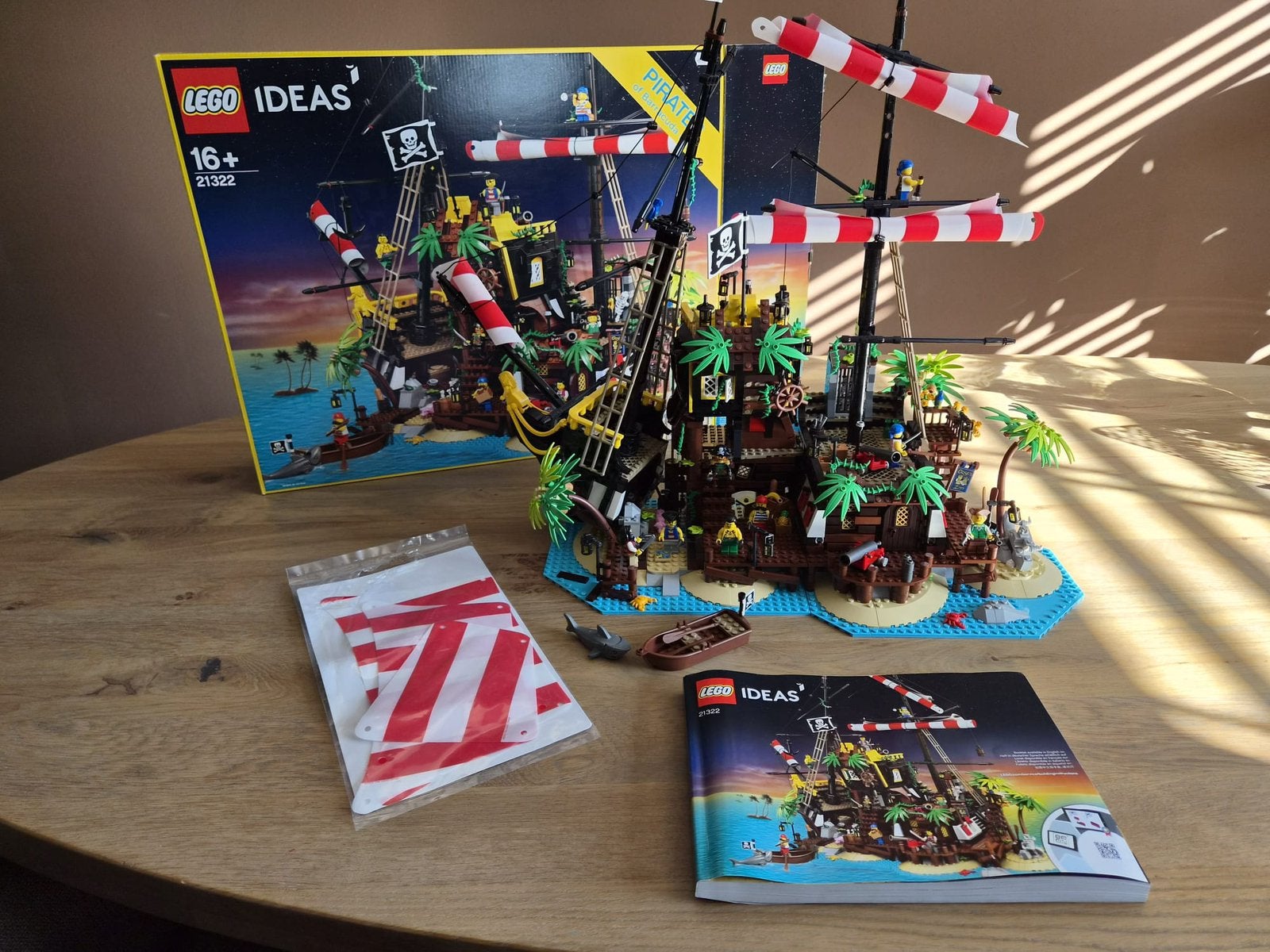 Lego - pirates of Barracuda bay #21322, Ophalen, Zo goed als nieuw