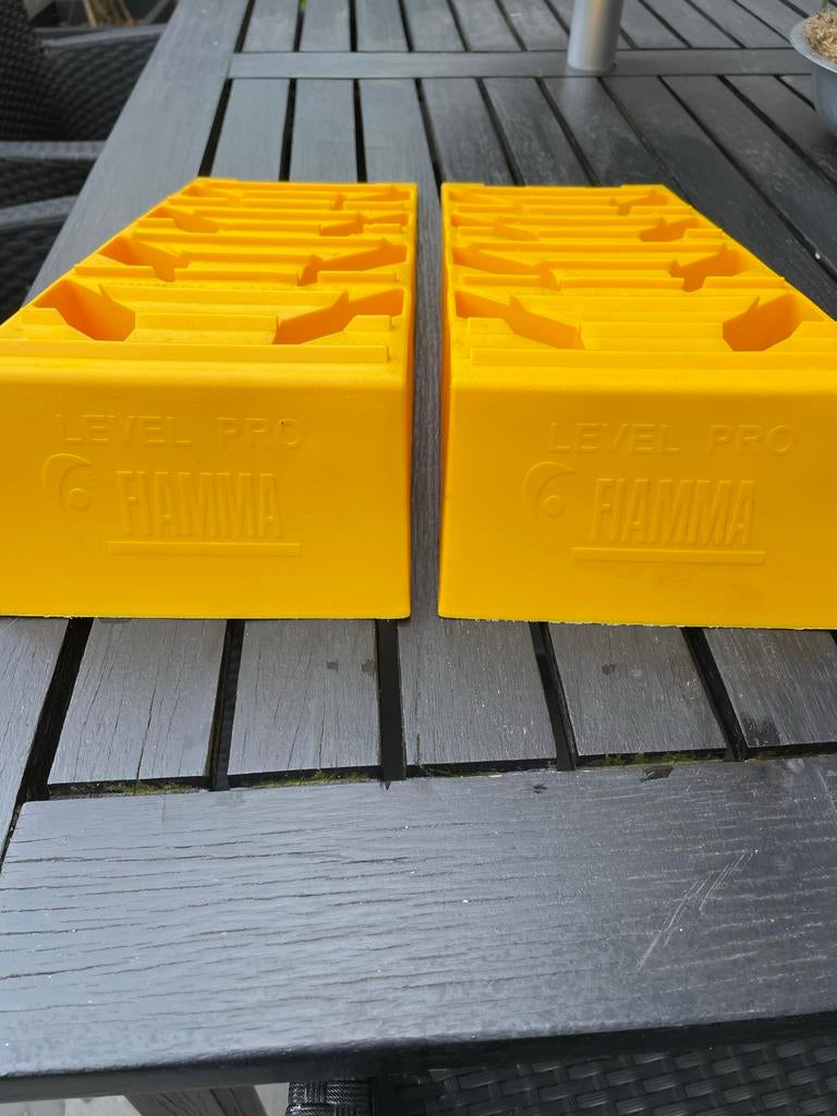 Fiamma Level Pro Oprijblokken - Camper/Caravan Waterpas, Ophalen of Verzenden, Zo goed als nieuw