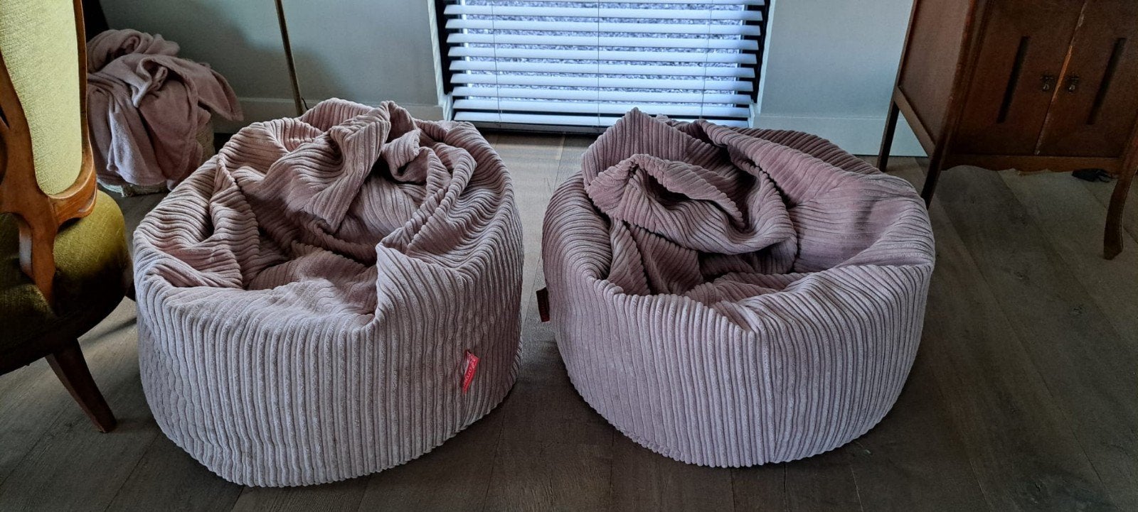 Lounge pug zitzak, Ophalen, Zo goed als nieuw, Roze, Zitzak