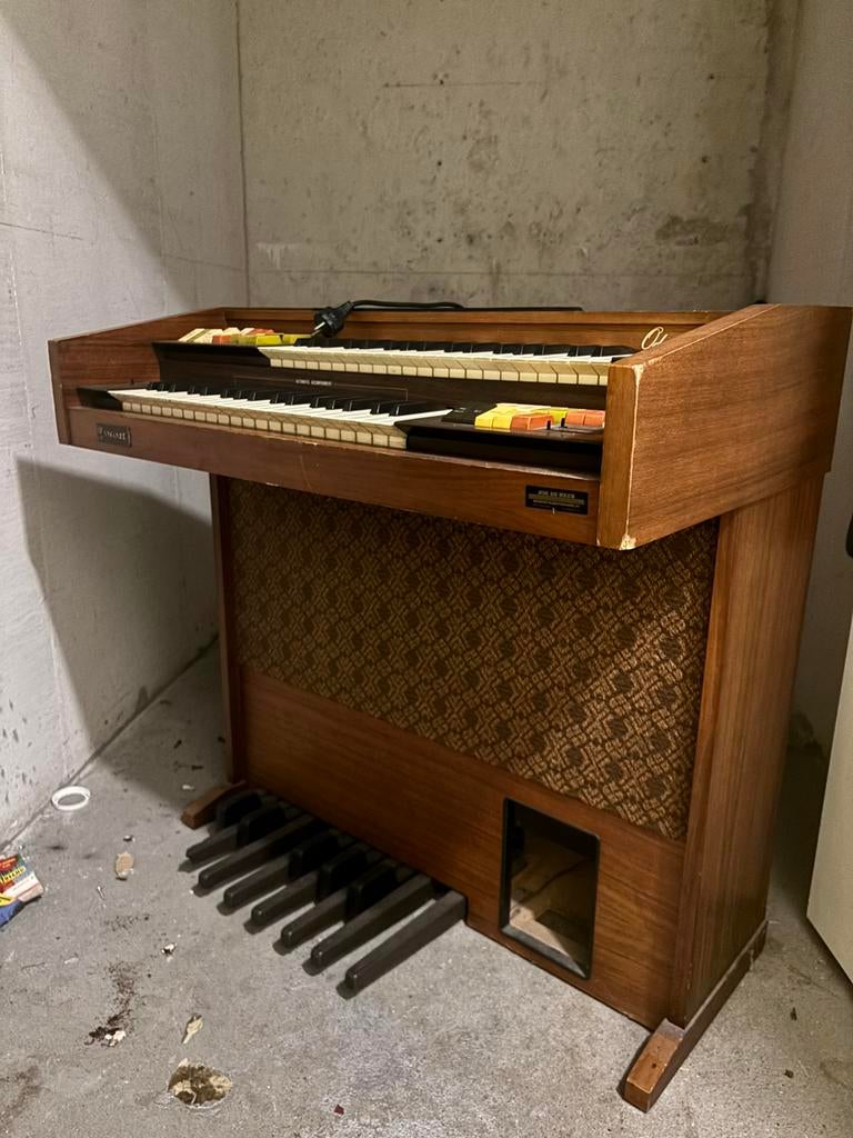 Gratis orgel, Muziek en Instrumenten, Ophalen, Gebruikt, 2 klavieren, Orgel