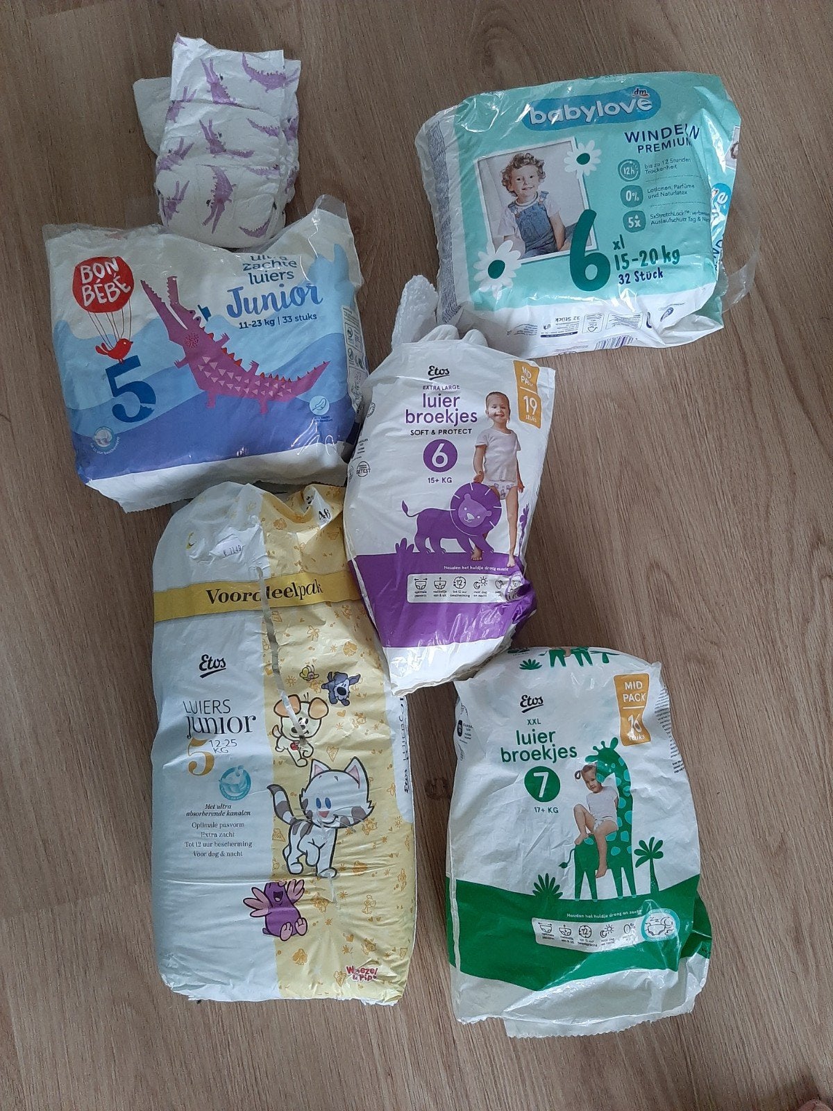 Groot pakket luiers en luierbroekjes maat 5,6,7, Ophalen of Verzenden