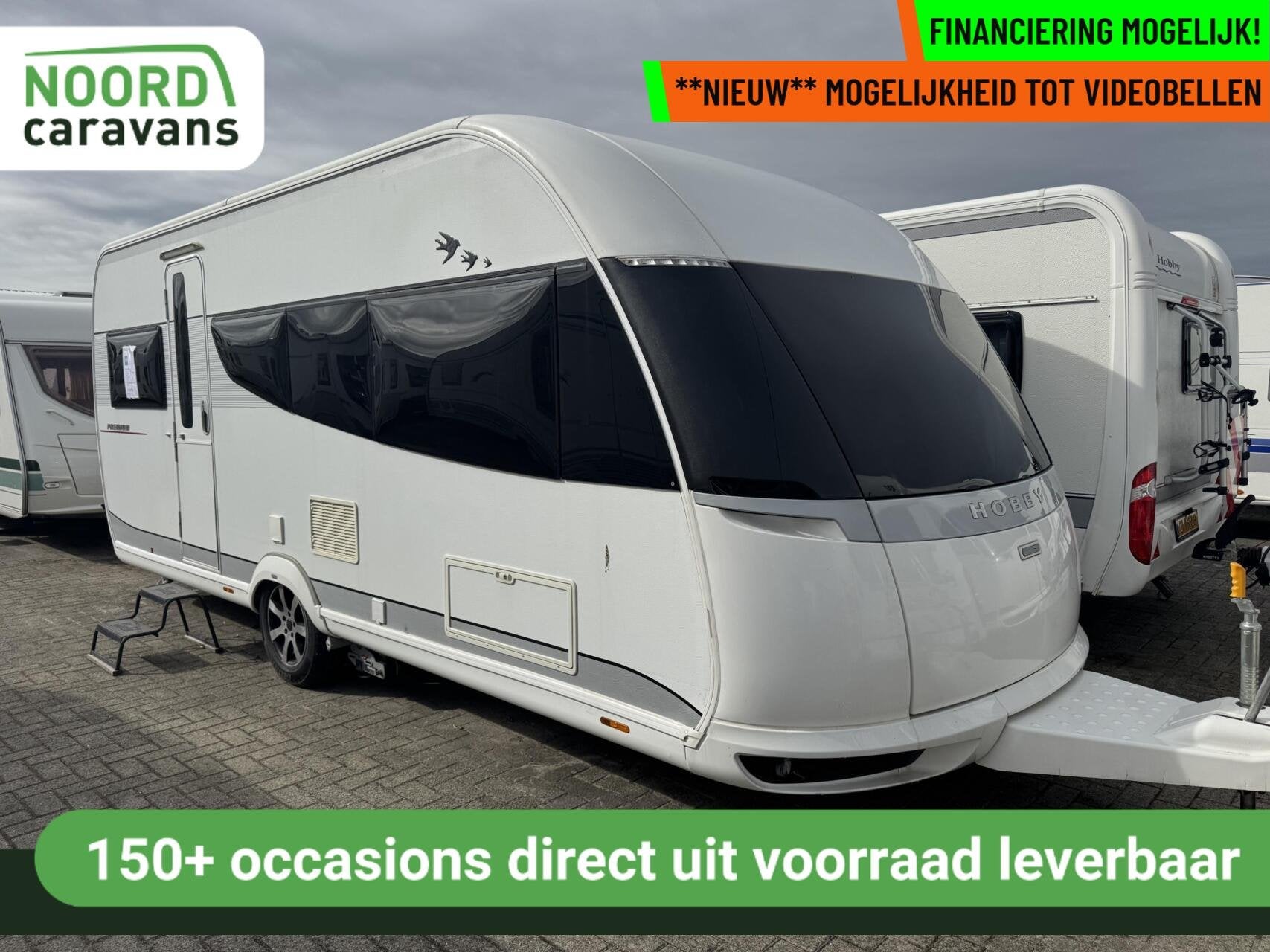 Hobby PREMIUM 495 UL ENKELE BEDDEN, RONDZIT, MOVER VOORTENT, Rondzit, Hobby, 7 tot 8 meter, Bedrijf