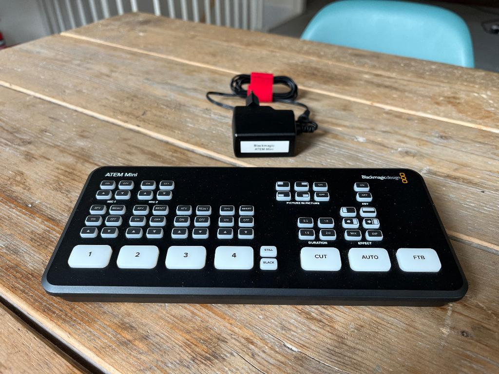 Blackmagic Design ATEM Mini in nieuwstaat, Ophalen of Verzenden, Zo goed als nieuw, Video