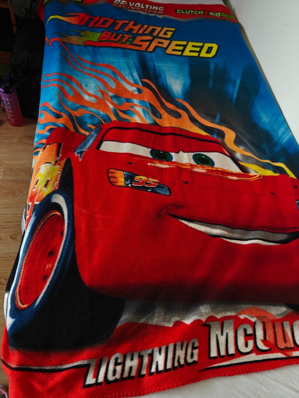 Fleece dekens voor kinderbed - Cars & Mickey Mouse, Gebruikt, Overige merken, Meerkleurig, Ophalen of Verzenden