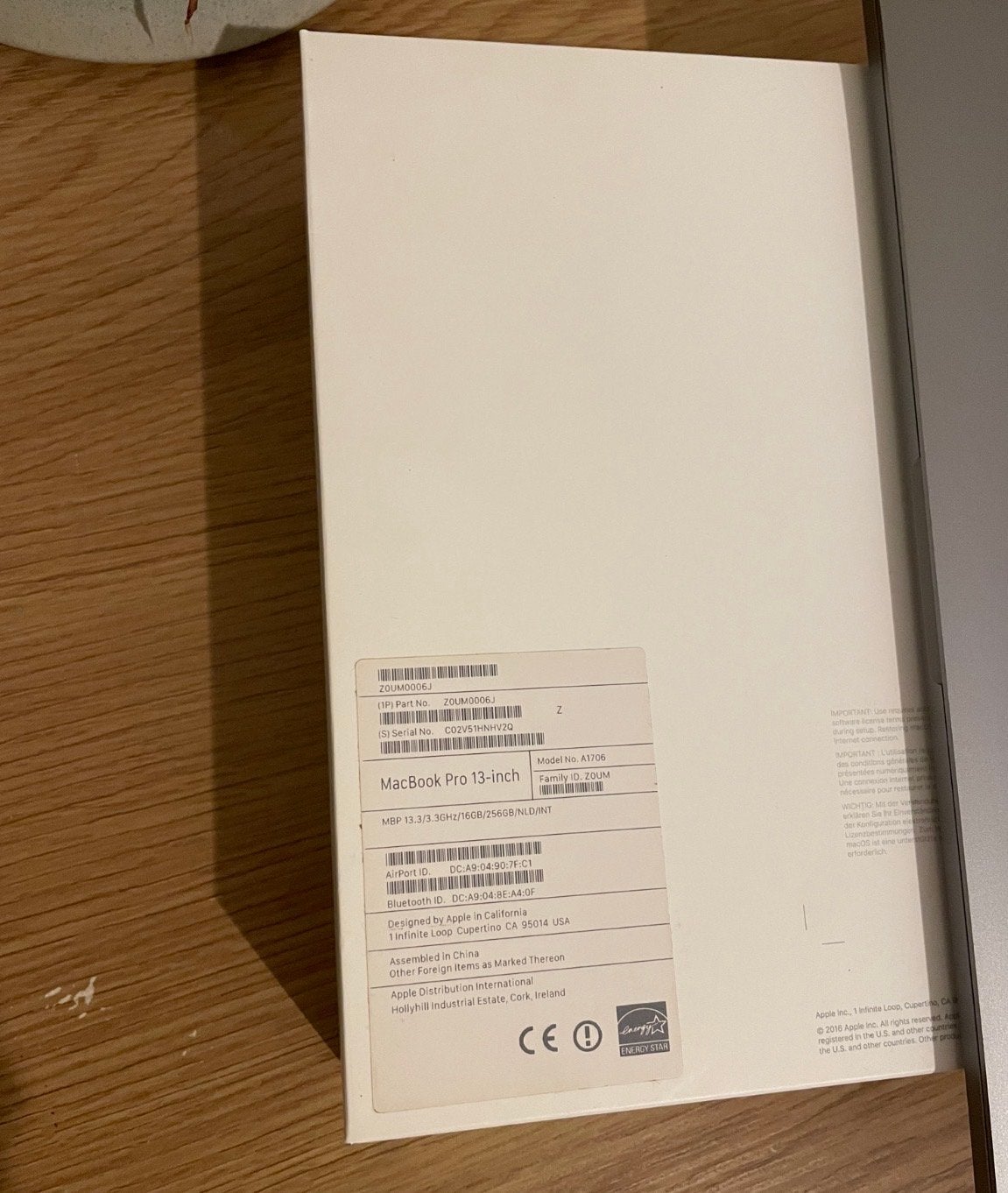 Foto 3 van MacBook Pro 13-inch 2019