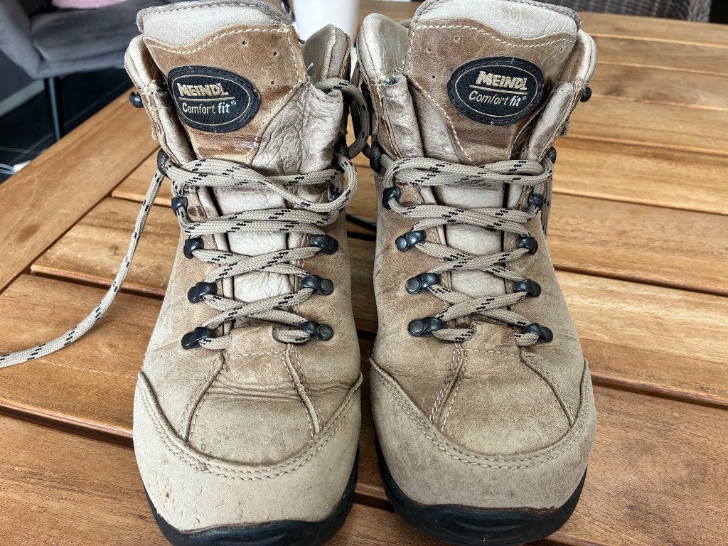 Wandelschoenen, Sport en Fitness, Ophalen, Gebruikt, Schoenen