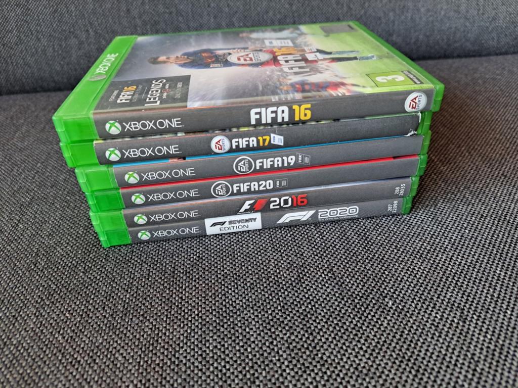 Fifa & Formule 1 games, Ophalen of Verzenden, Zo goed als nieuw, Eén computer, 3 spelers of meer
