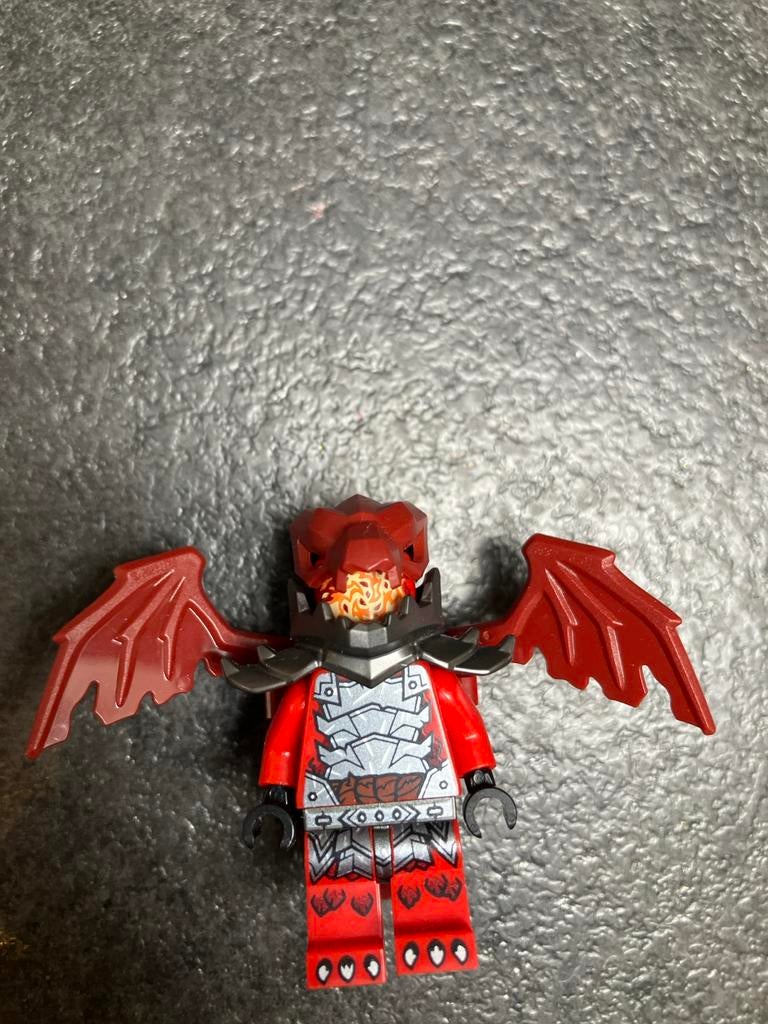 Lego draak poppetje - Zo goed als nieuw, Overige thema's, Lego, Ophalen of Verzenden, Zo goed als nieuw