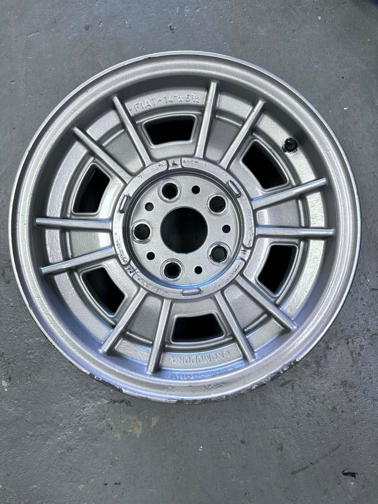 Velg Fait Dino, cromodora 14x6,5, Auto-onderdelen, Ophalen of Verzenden, Zomerbanden, Velg(en)