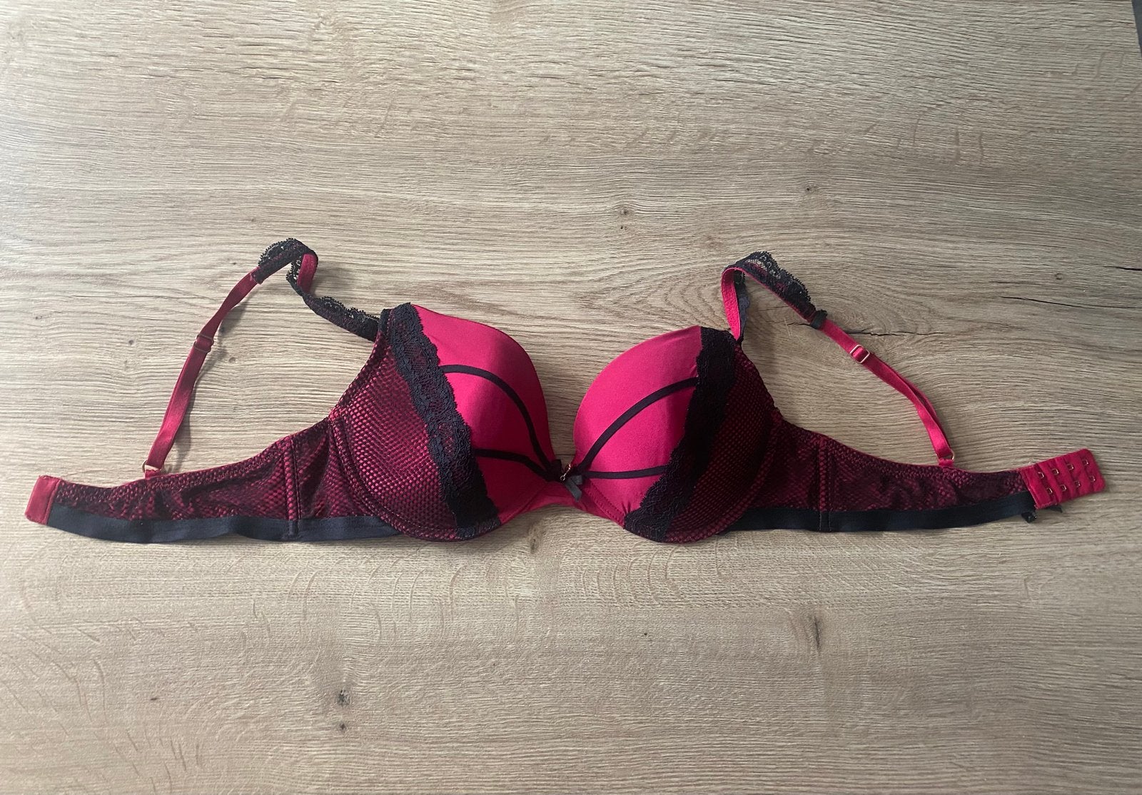 After Eden push-up BH rood/zwart cup 85 B – kant & bandjes, Verzenden, Rood, BH